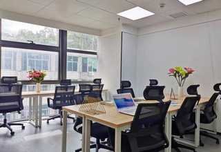 东营好看的铝合金门窗价格